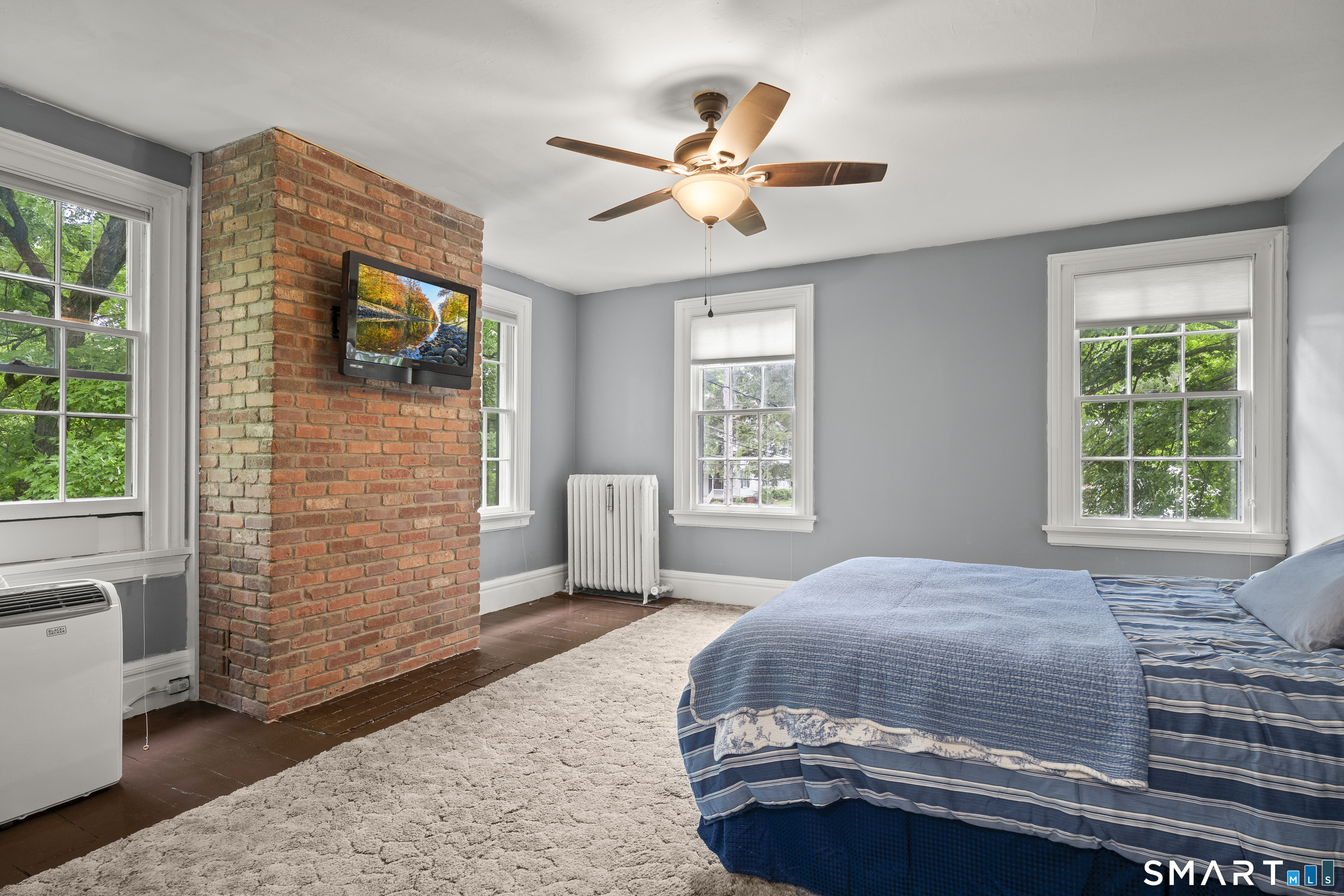 1810 Main Street South Windsor CT 06074