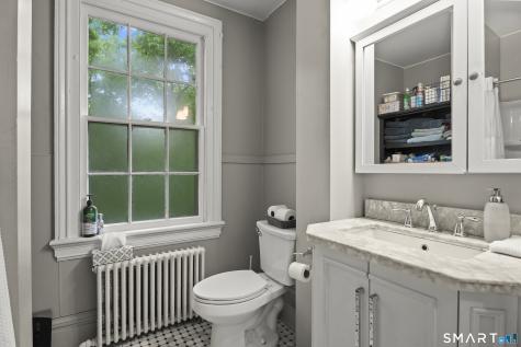 1810 Main Street South Windsor CT 06074