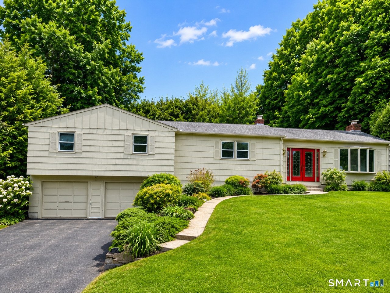 68 Heritage Drive Naugatuck CT 06770