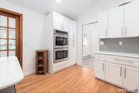 68 Heritage Drive Naugatuck CT 06770