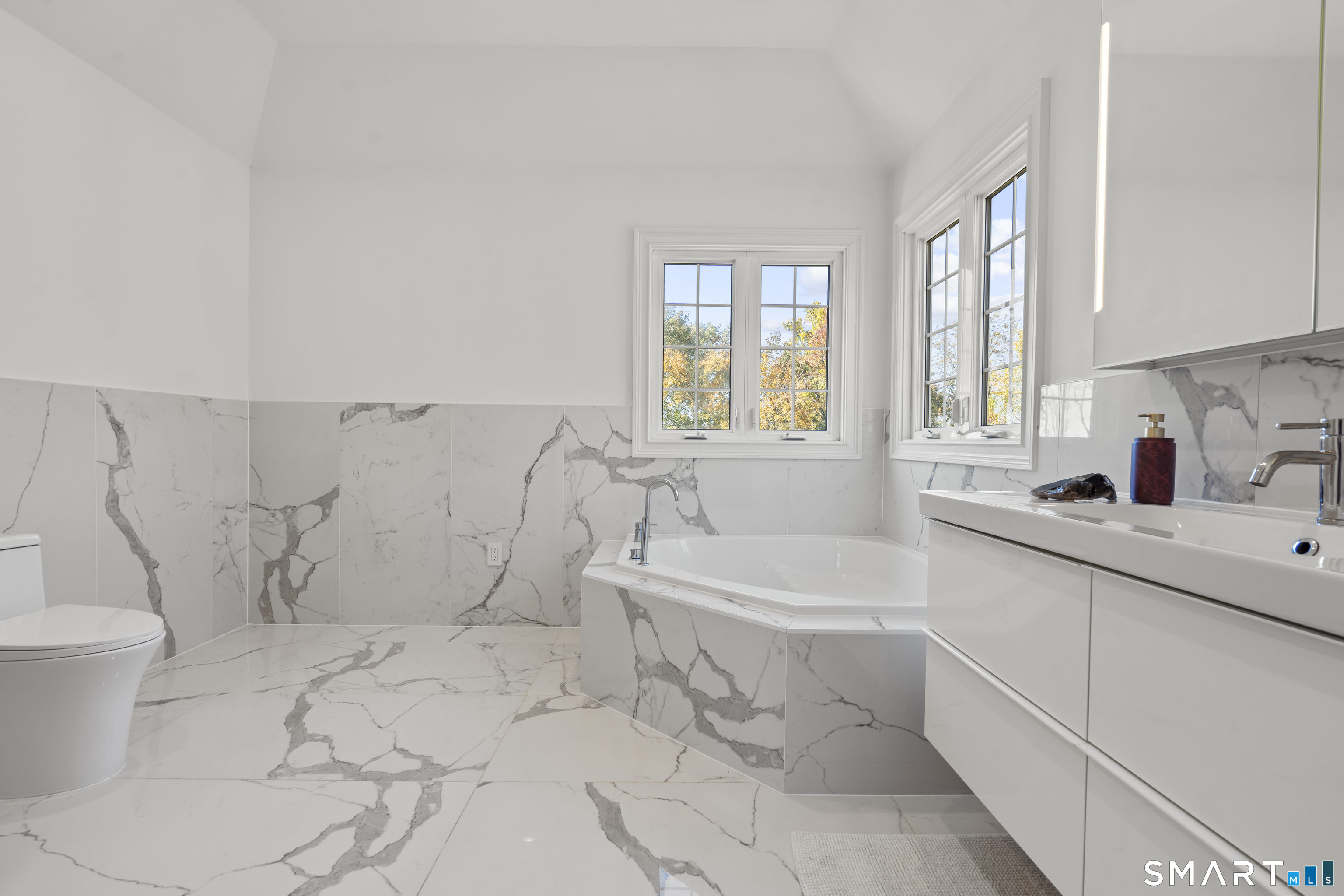 34 Birdseye Road Shelton CT 06484