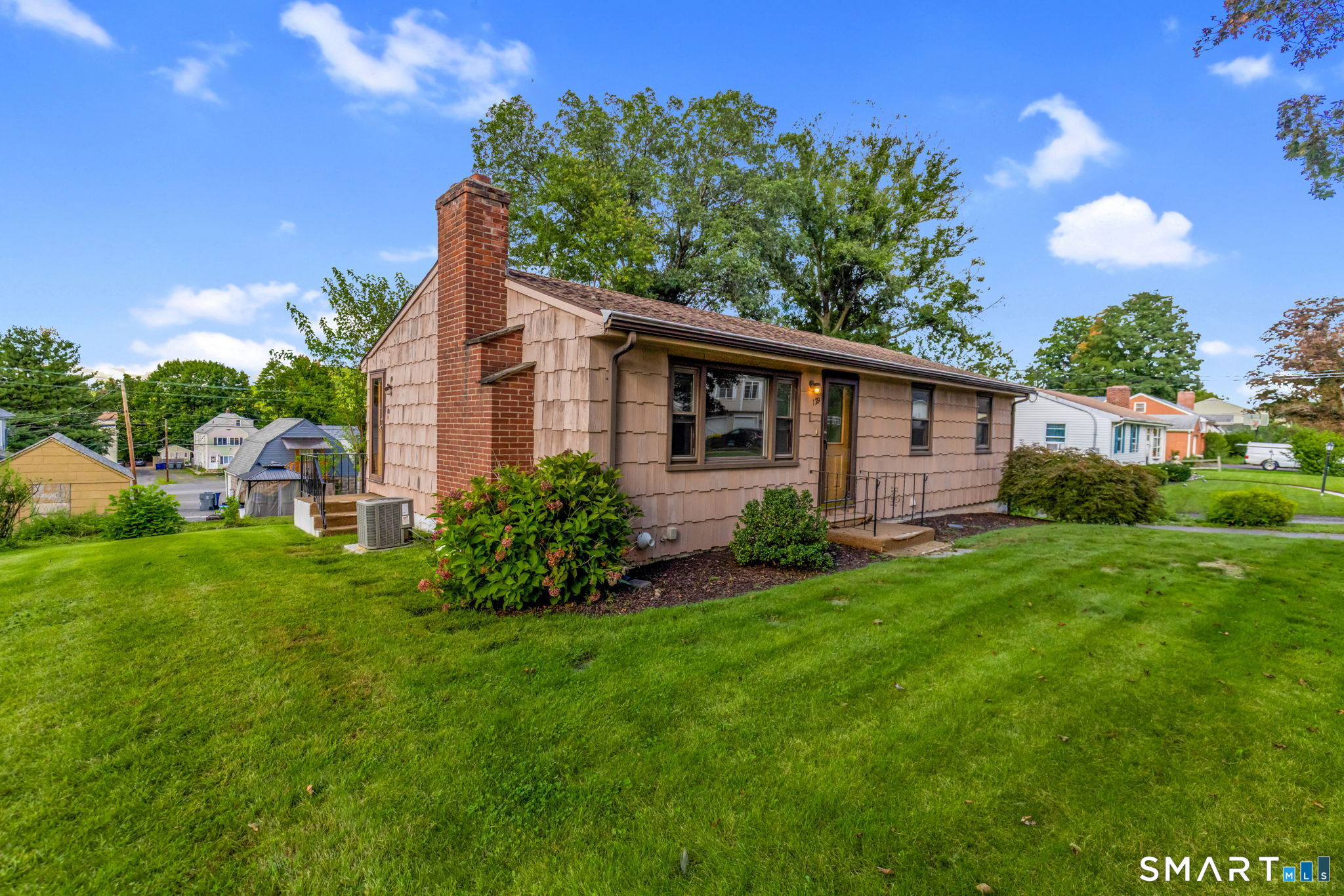129 Westwood Avenue Plainville CT 06062