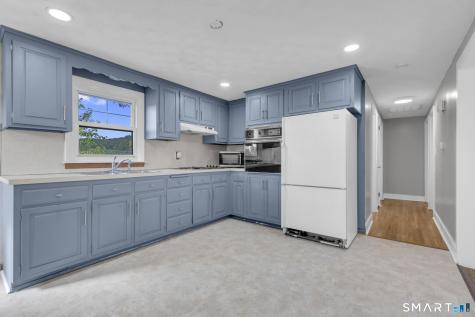 129 Westwood Avenue Plainville CT 06062