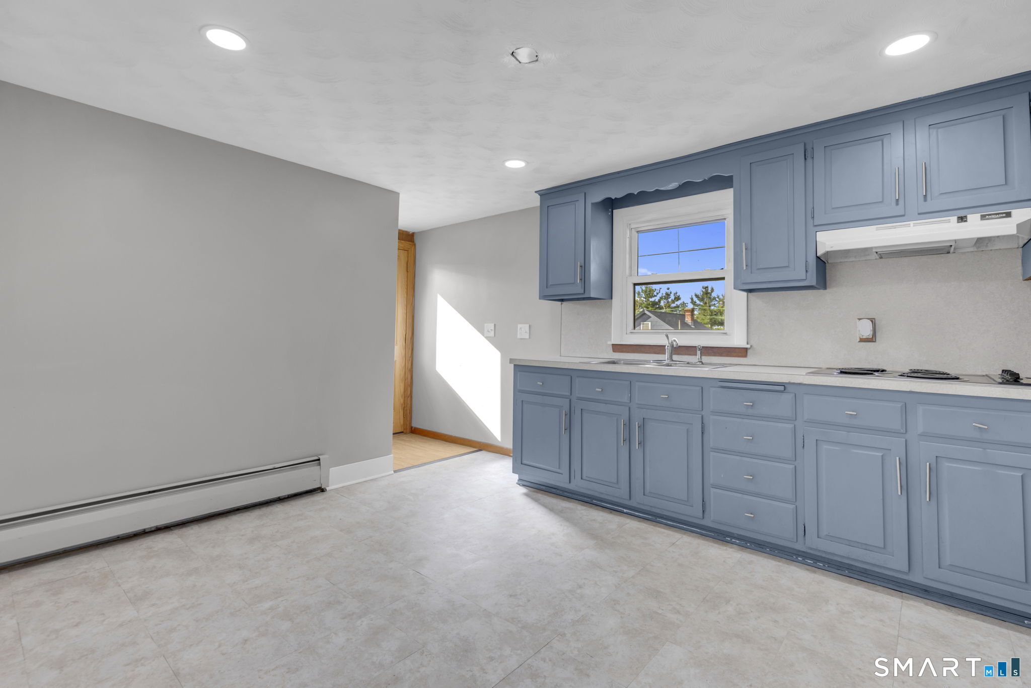 129 Westwood Avenue Plainville CT 06062