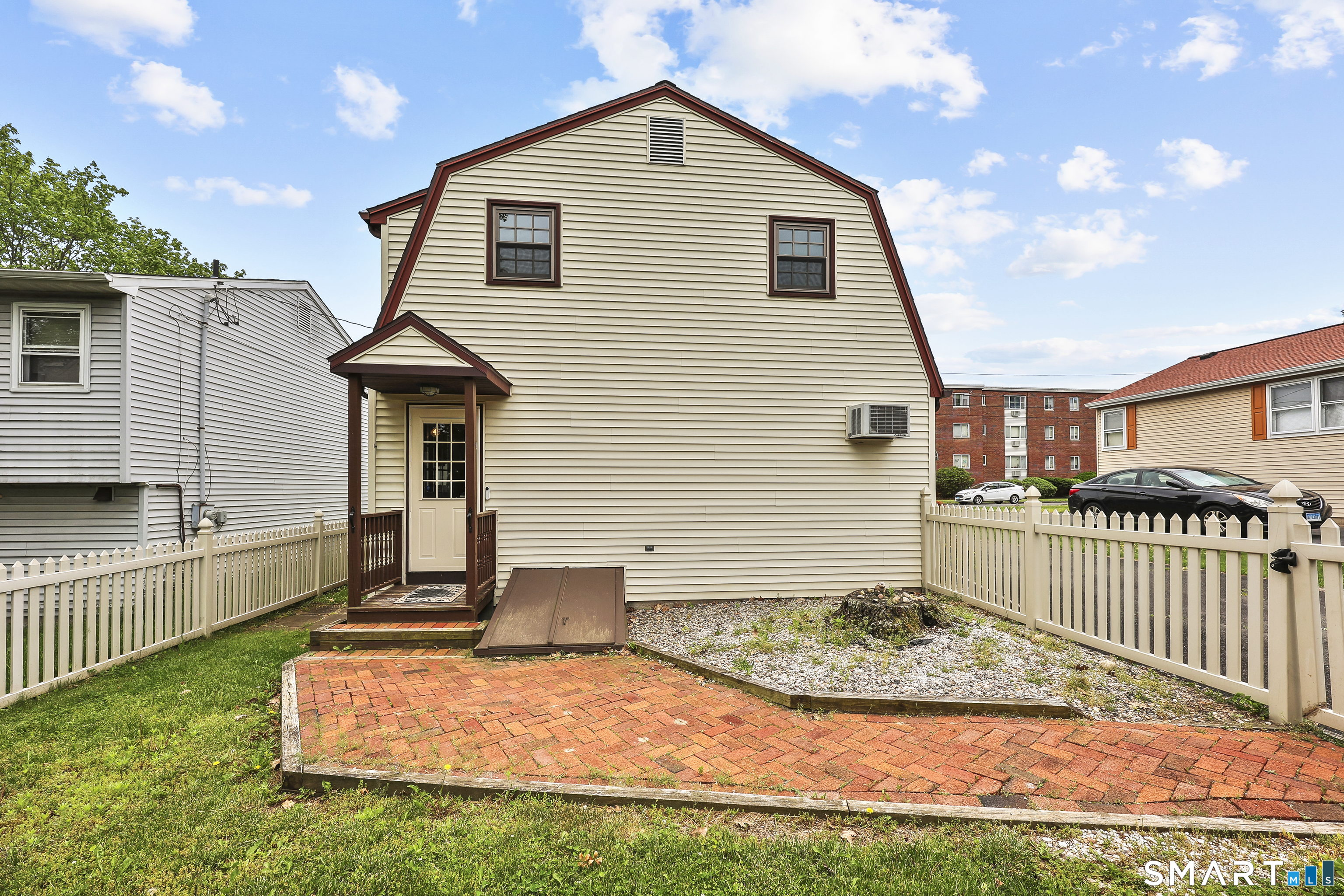 30 Hawthorne Street Bristol CT 06010