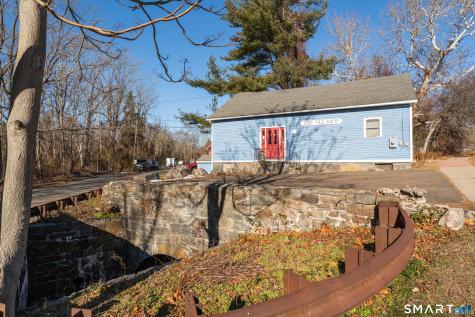 51 Mill Road Guilford CT 06437