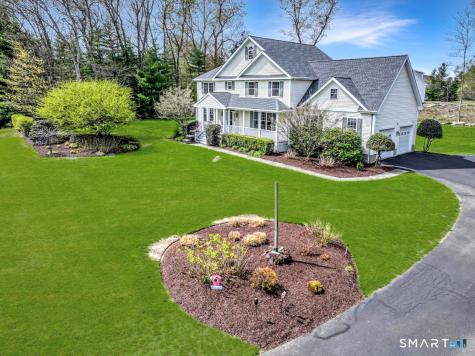 21 Pearl Street Newtown CT 06482
