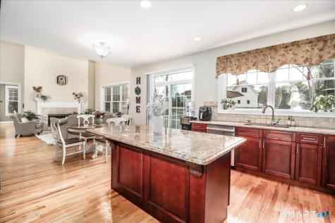 21 Pearl Street Newtown CT 06482