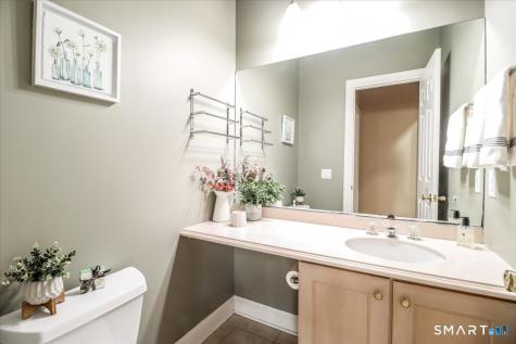 21 Pearl Street Newtown CT 06482