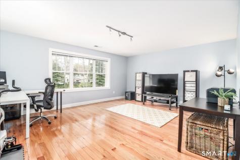 21 Pearl Street Newtown CT 06482