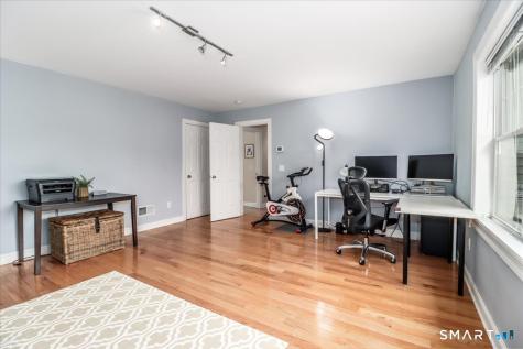 21 Pearl Street Newtown CT 06482