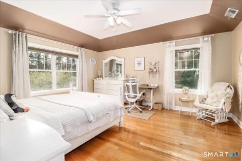 21 Pearl Street Newtown CT 06482