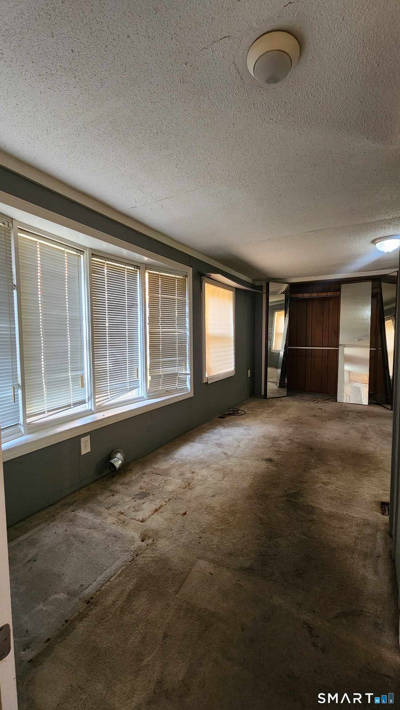 32 Hall Road Chaplin CT 06235