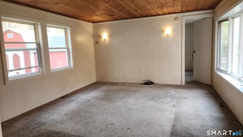 32 Hall Road Chaplin CT 06235