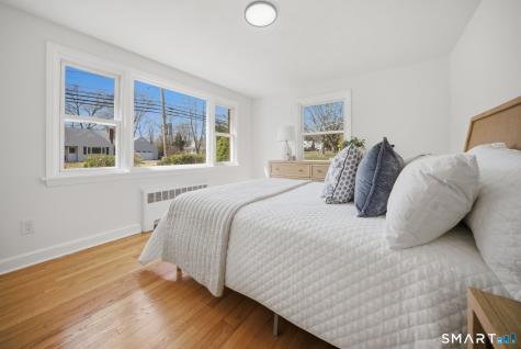 35 Dyer Avenue Canton CT 06019