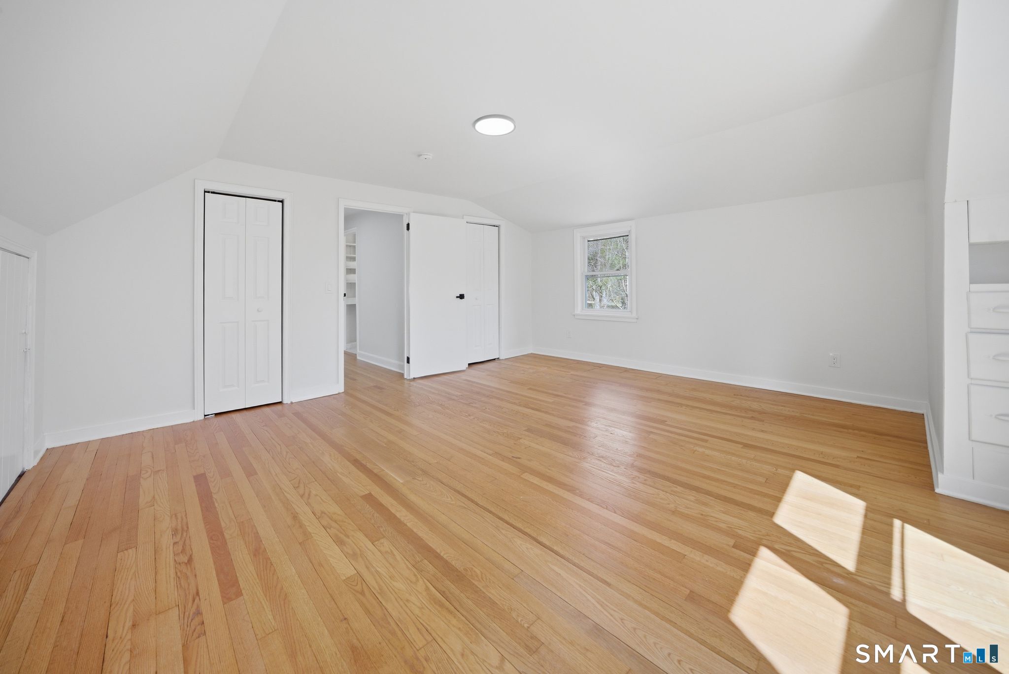 35 Dyer Avenue Canton CT 06019