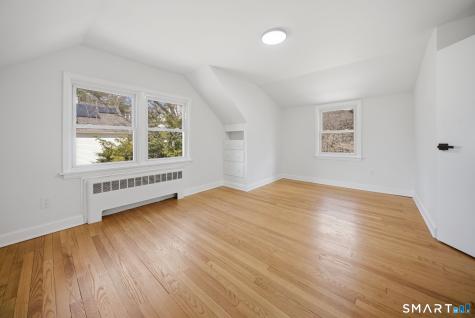 35 Dyer Avenue Canton CT 06019