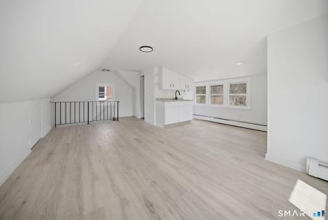 35 Dyer Avenue Canton CT 06019