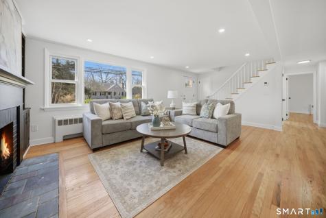 35 Dyer Avenue Canton CT 06019