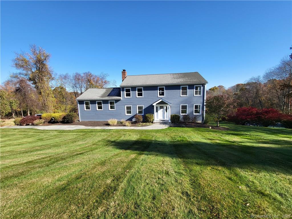 11 Galloping Hill Brookfield CT 06804