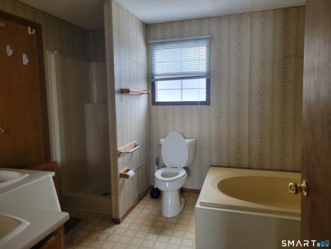 172 D Street Groton CT 06340