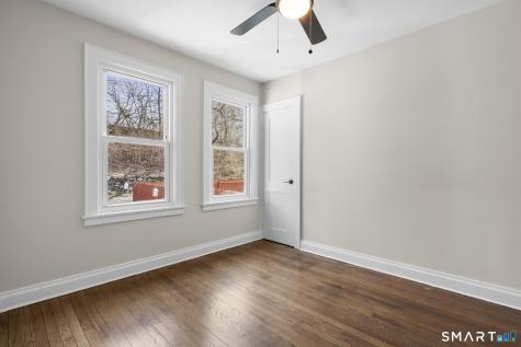 216-R West Thames Street Norwich CT 06360