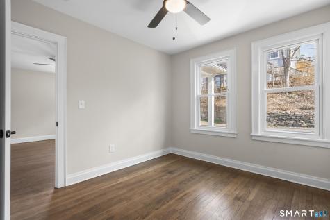 216-R West Thames Street Norwich CT 06360