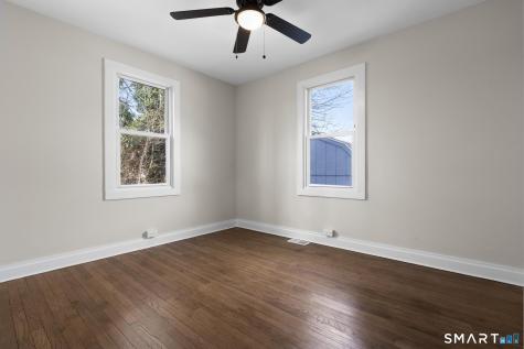 216-R West Thames Street Norwich CT 06360