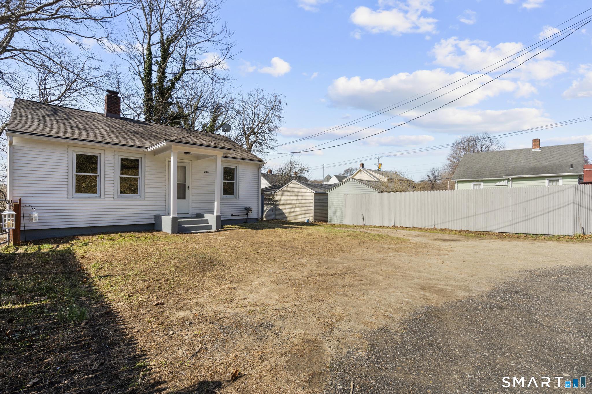 216-R West Thames Street Norwich CT 06360
