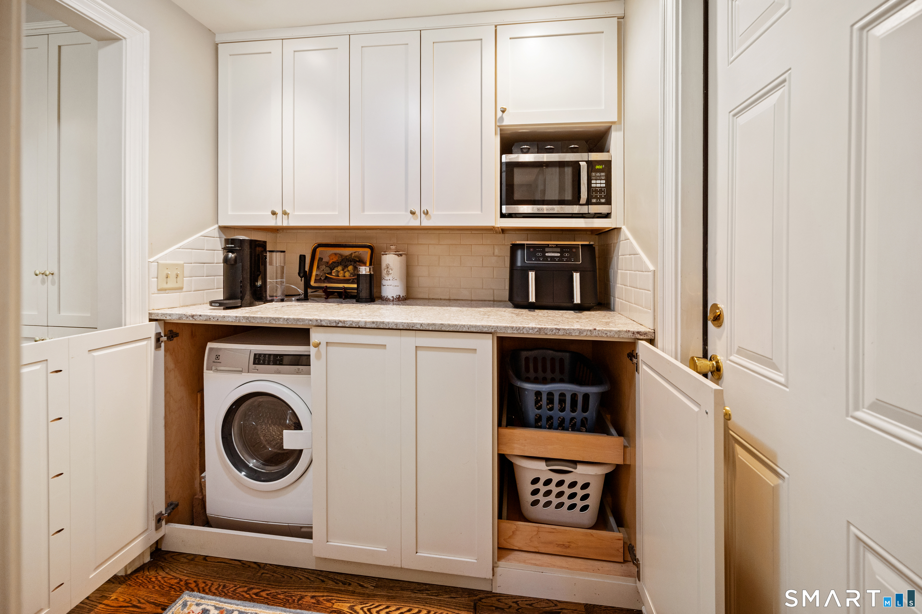 21 Berkshire Court Cheshire CT 06410