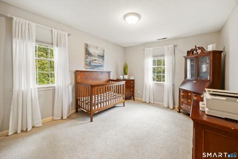 21 Berkshire Court Cheshire CT 06410