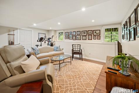 21 Berkshire Court Cheshire CT 06410