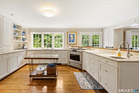 21 Berkshire Court Cheshire CT 06410