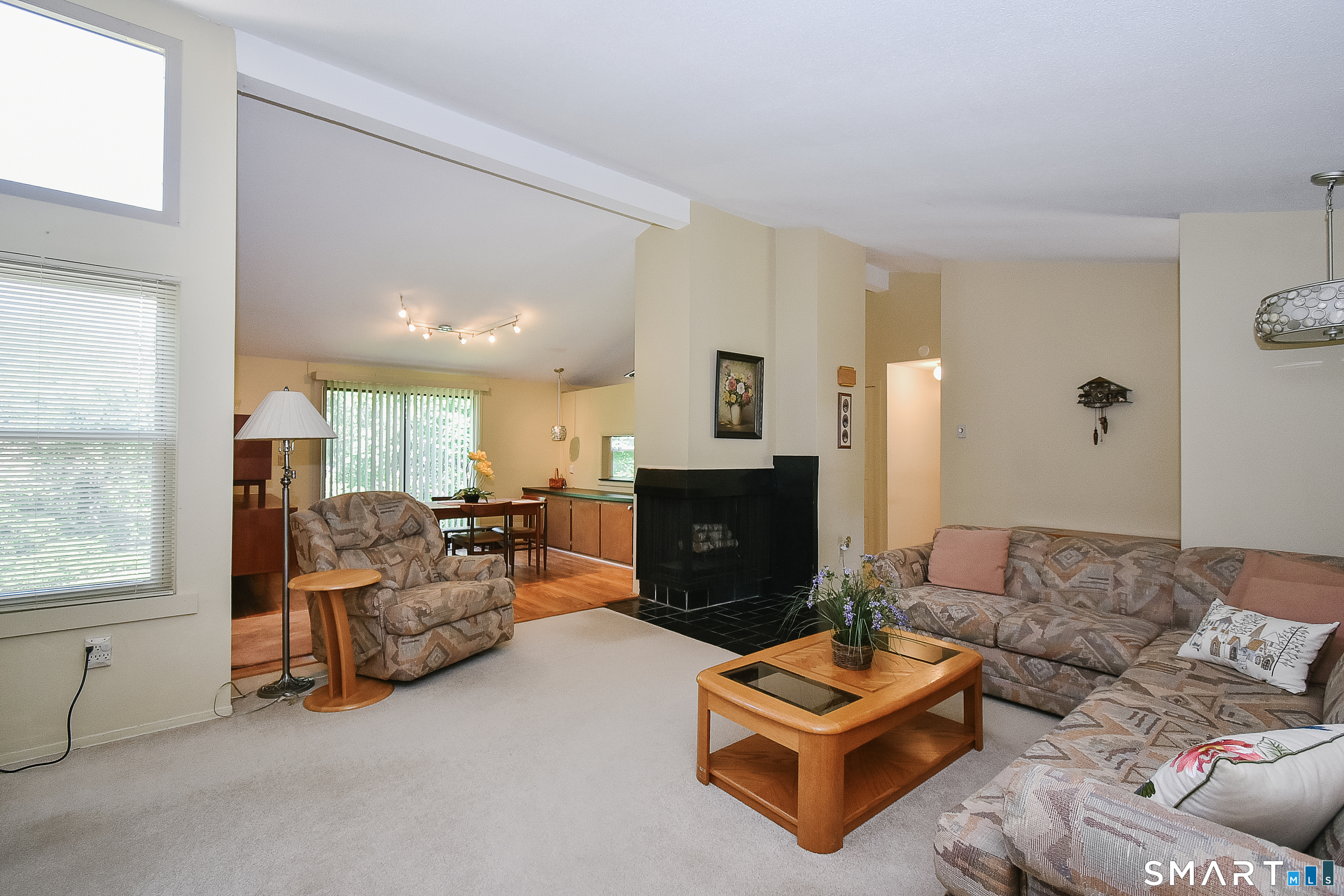 14 East Lake Drive Middletown CT 06457