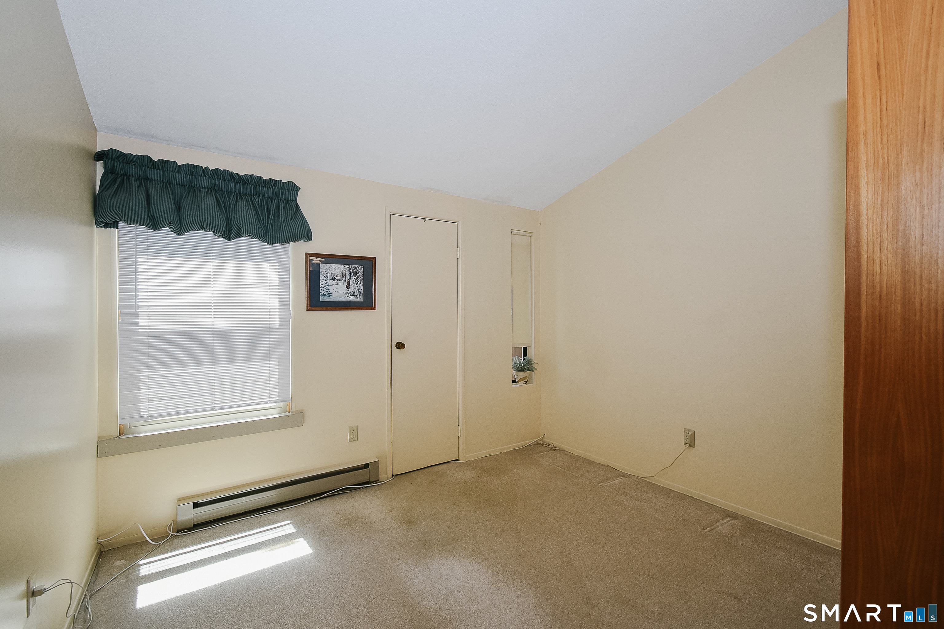 14 East Lake Drive Middletown CT 06457