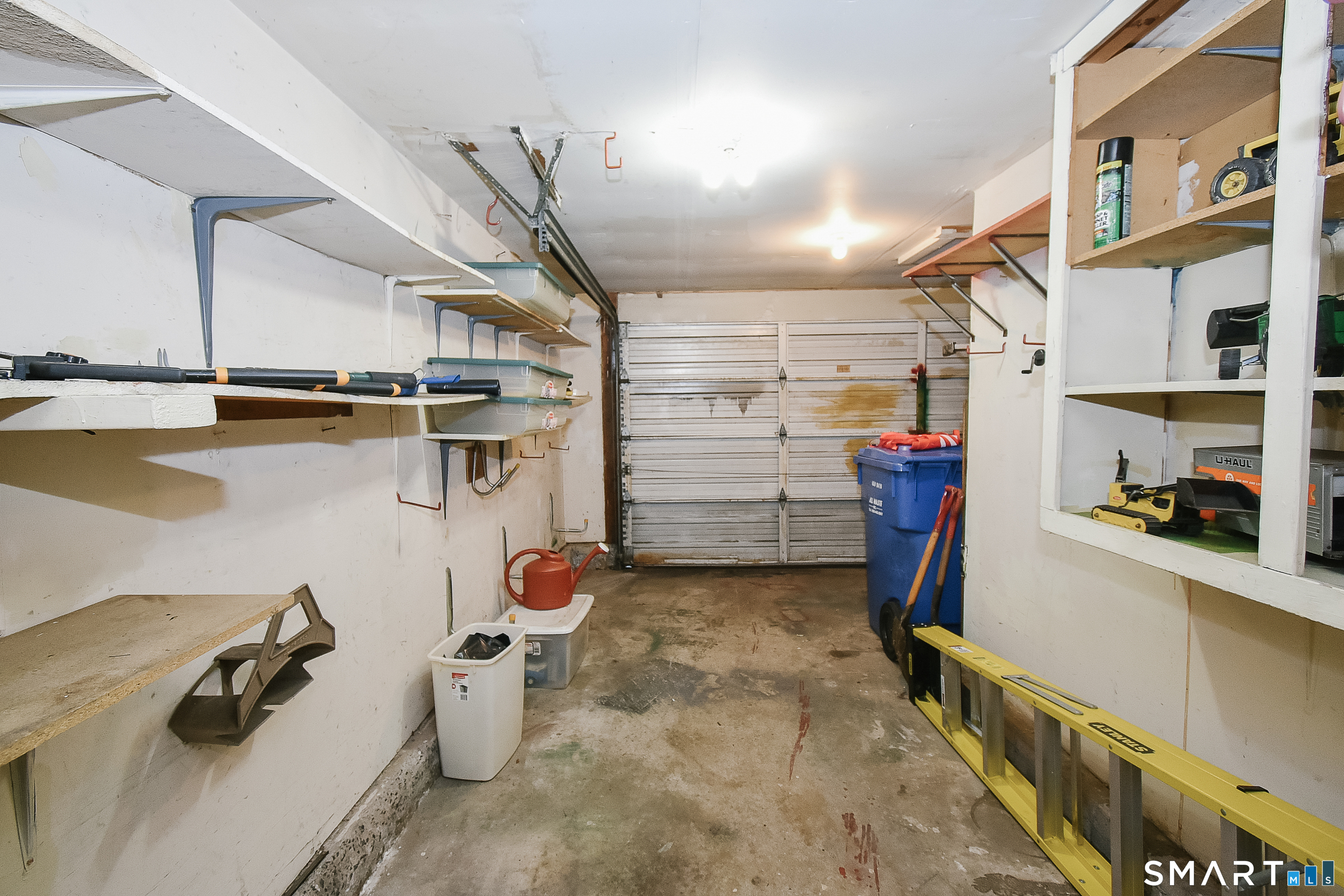 14 East Lake Drive Middletown CT 06457