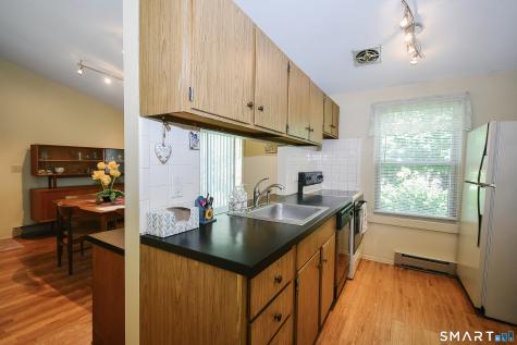 14 East Lake Drive Middletown CT 06457