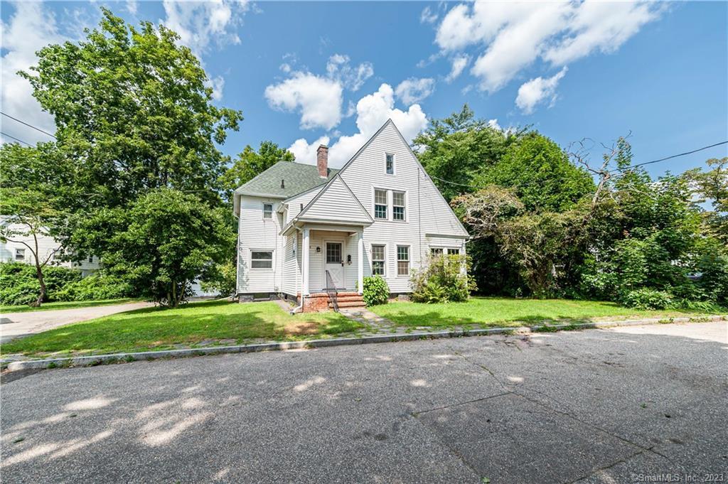 19 Chelsea Court Norwich CT 06360