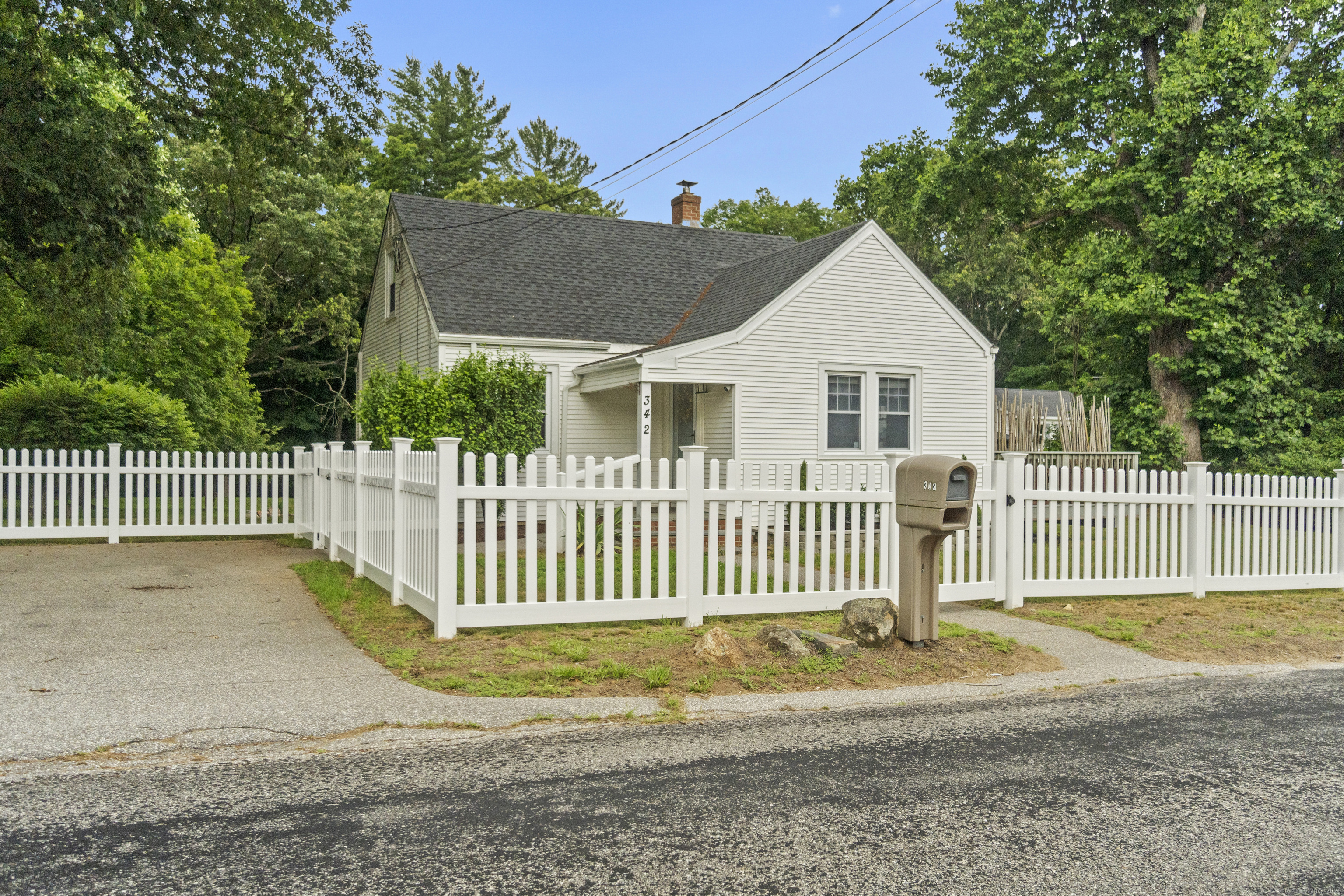 342 Hunting Lodge Road Mansfield CT 06268