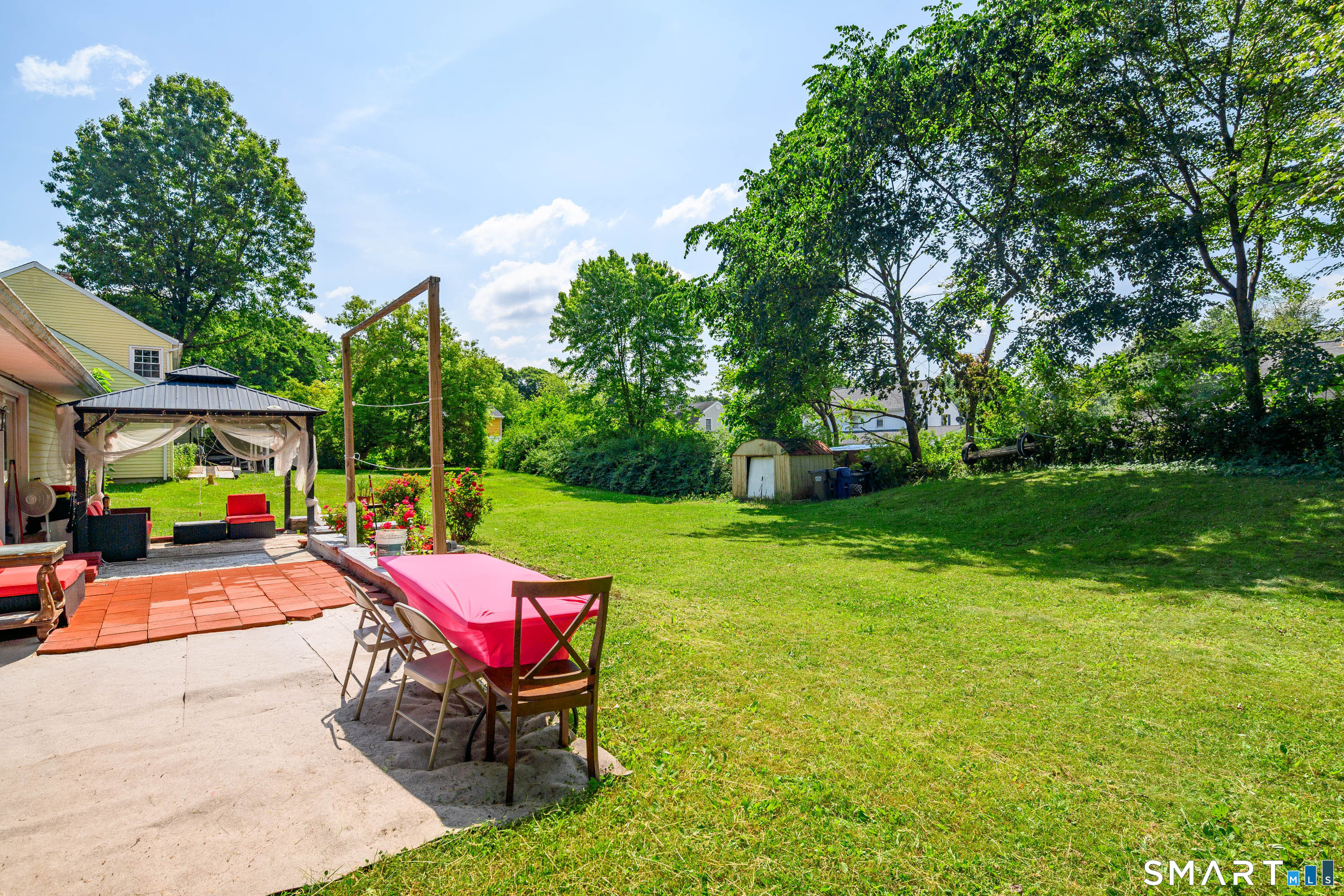 28 Hickory Street Danbury CT 06810