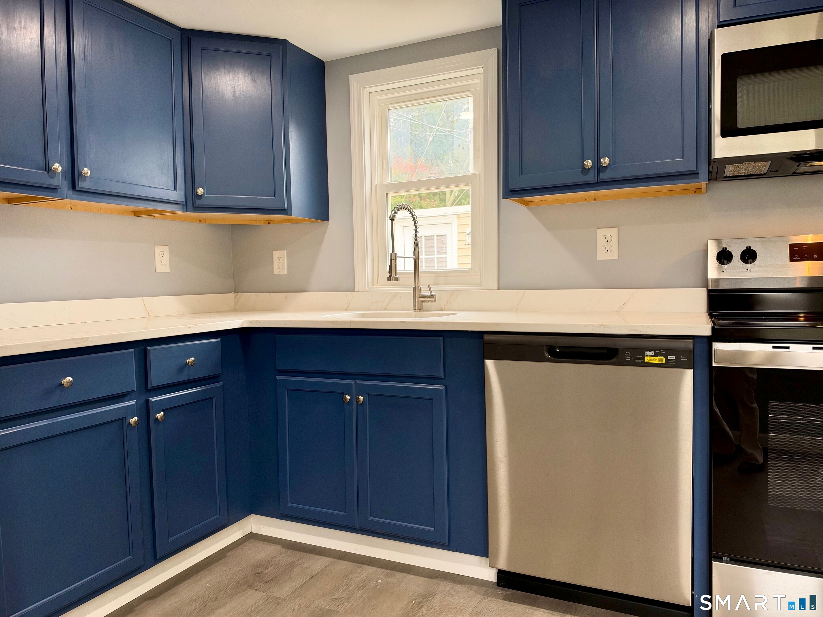 252 Leetes Island Road Branford CT 06405