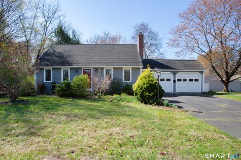 172 Weymouth Road Enfield CT 06082