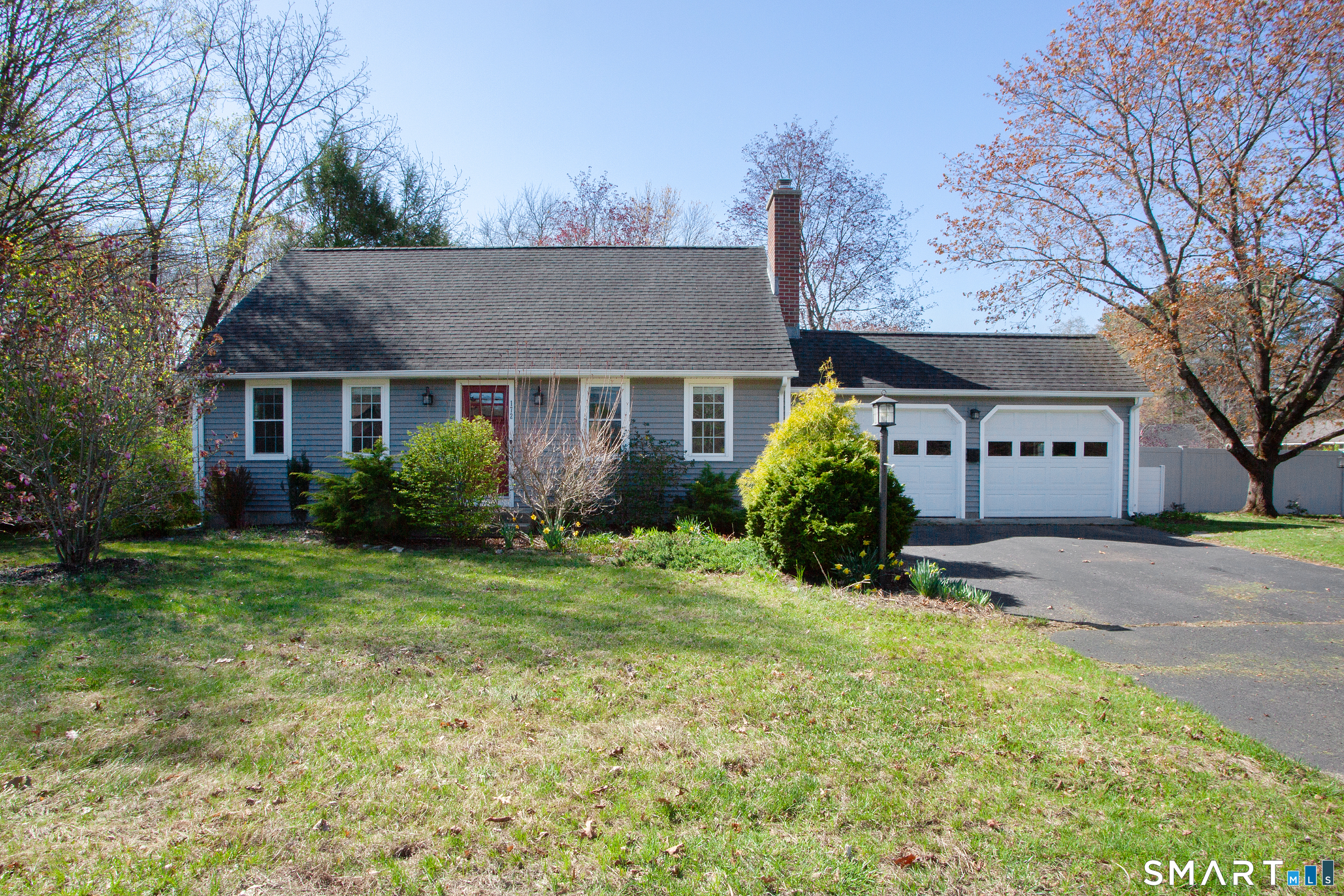172 Weymouth Road Enfield CT 06082