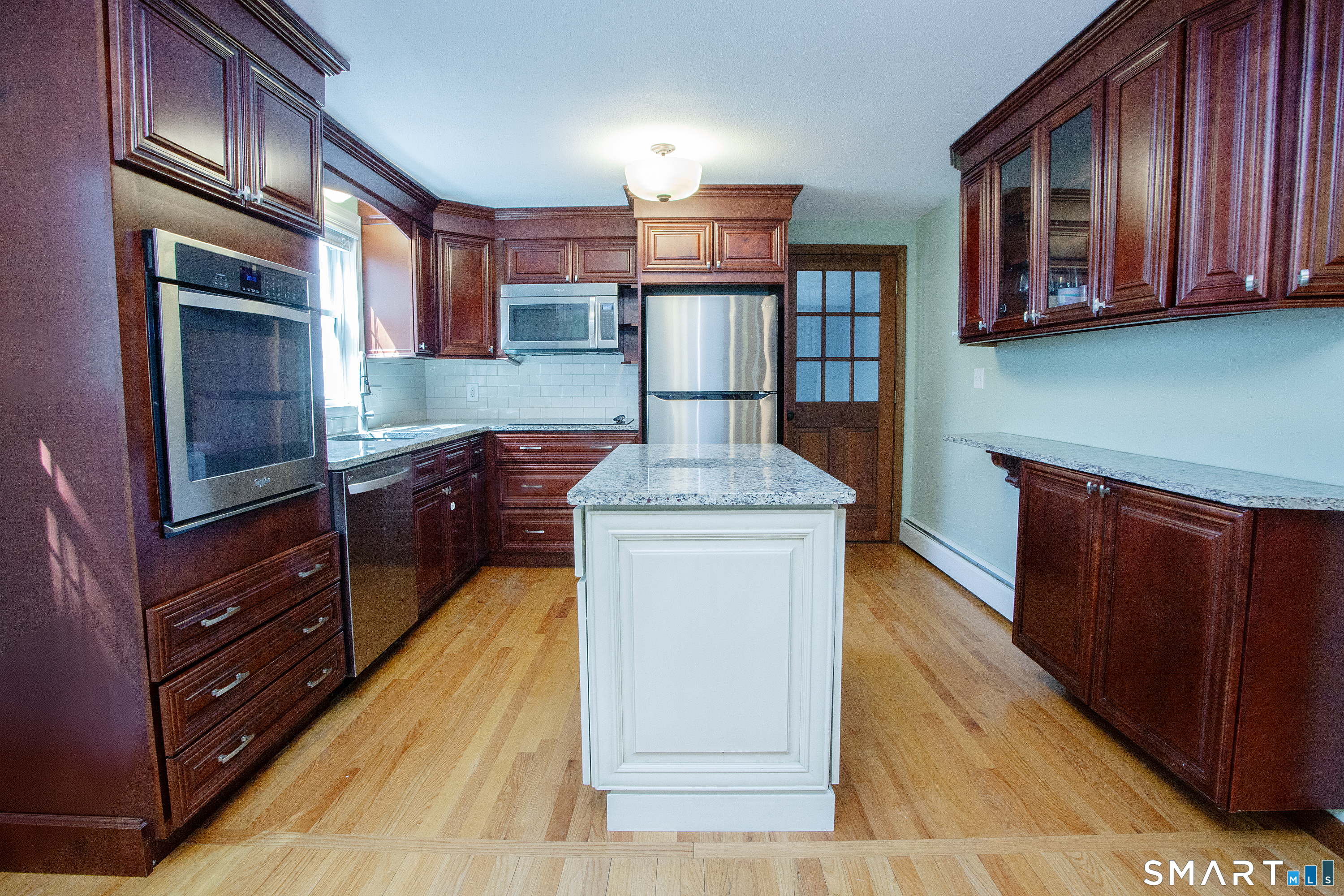 172 Weymouth Road Enfield CT 06082