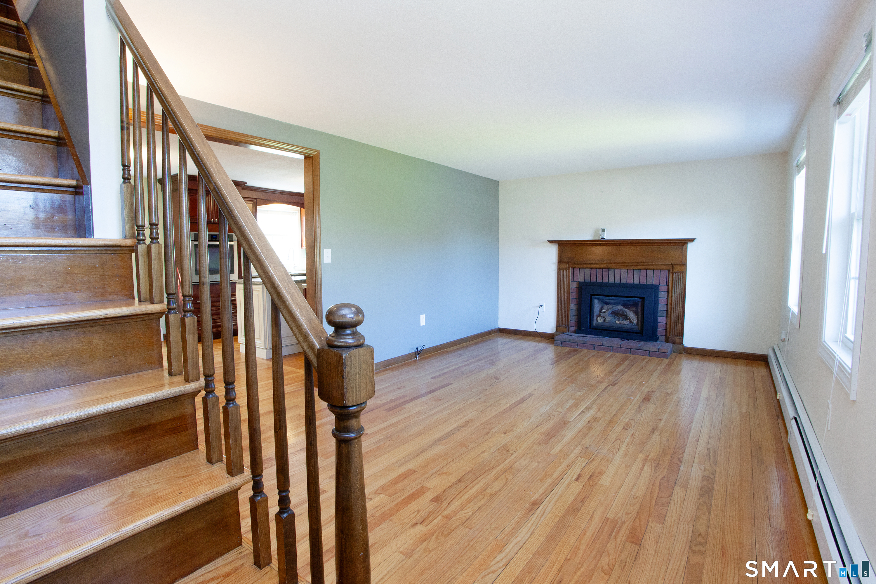 172 Weymouth Road Enfield CT 06082