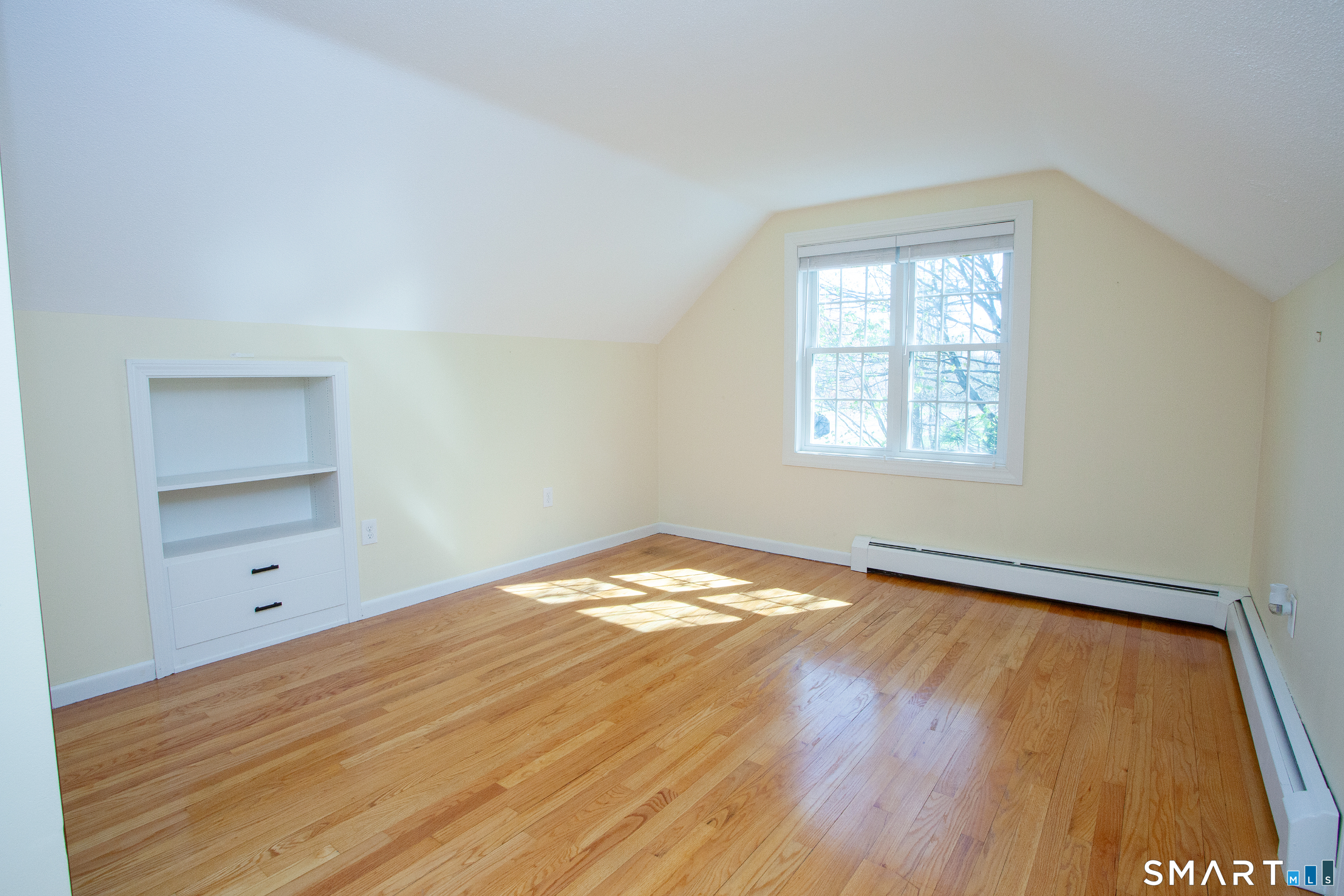 172 Weymouth Road Enfield CT 06082