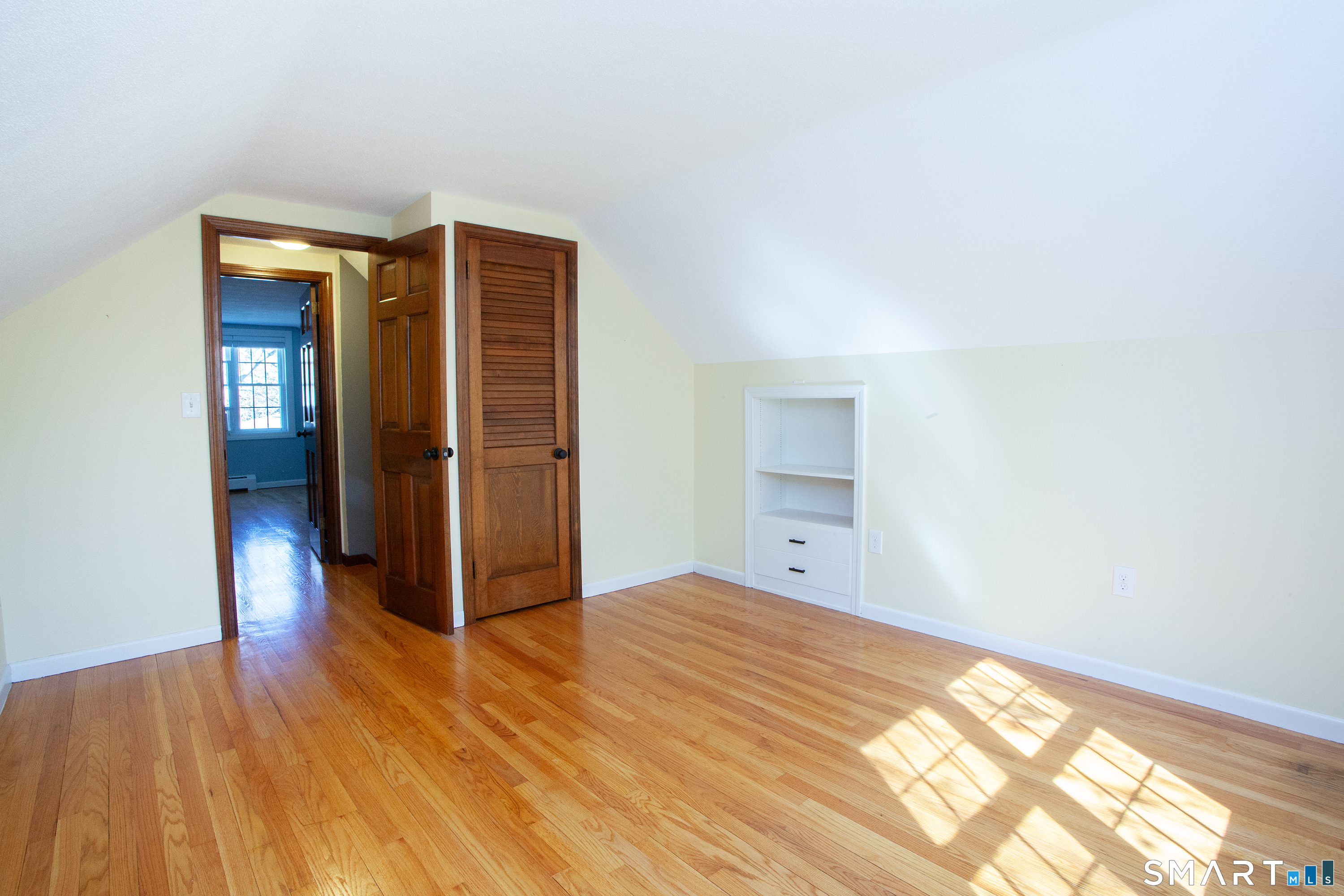 172 Weymouth Road Enfield CT 06082
