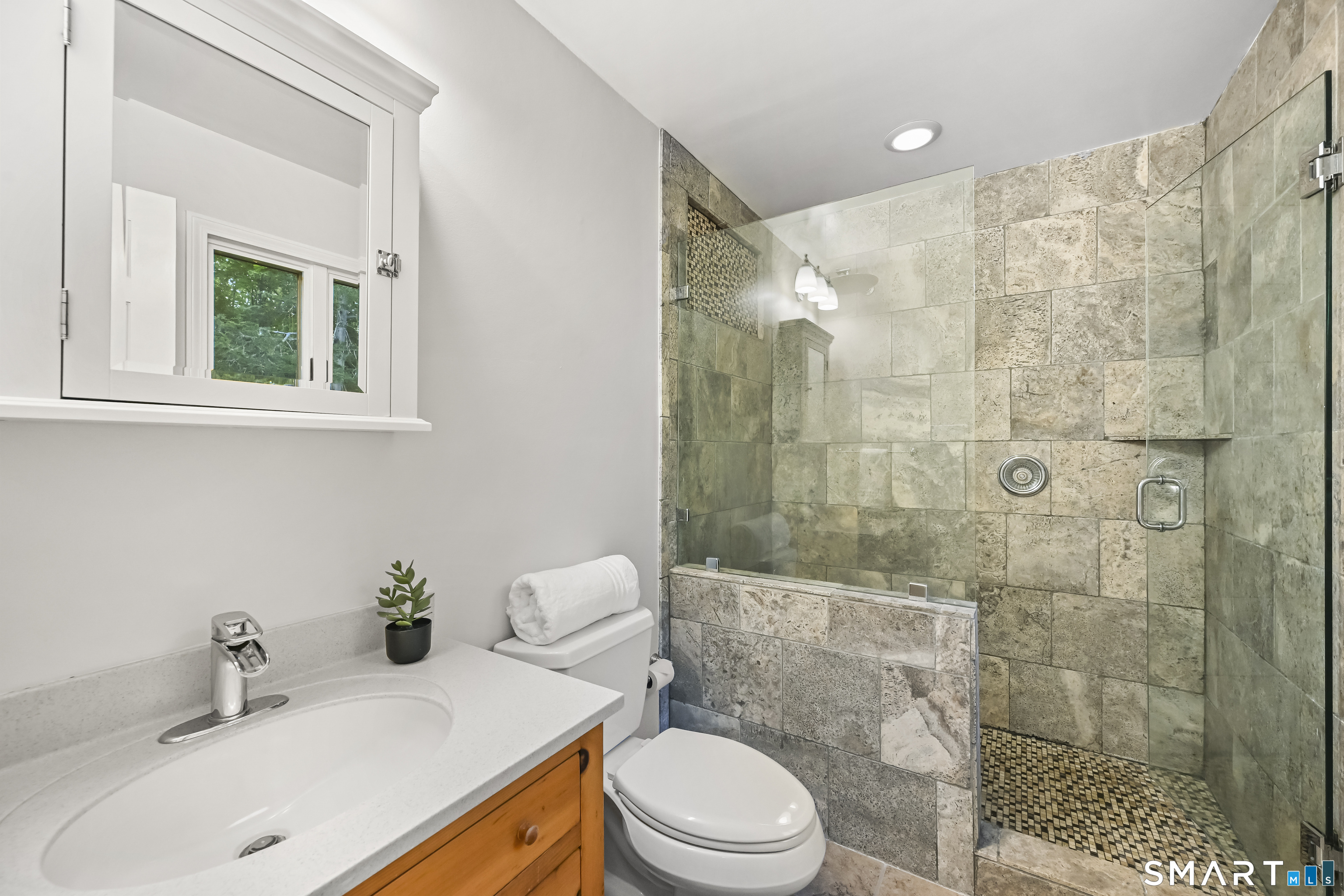399 North Park Avenue Easton CT 06612