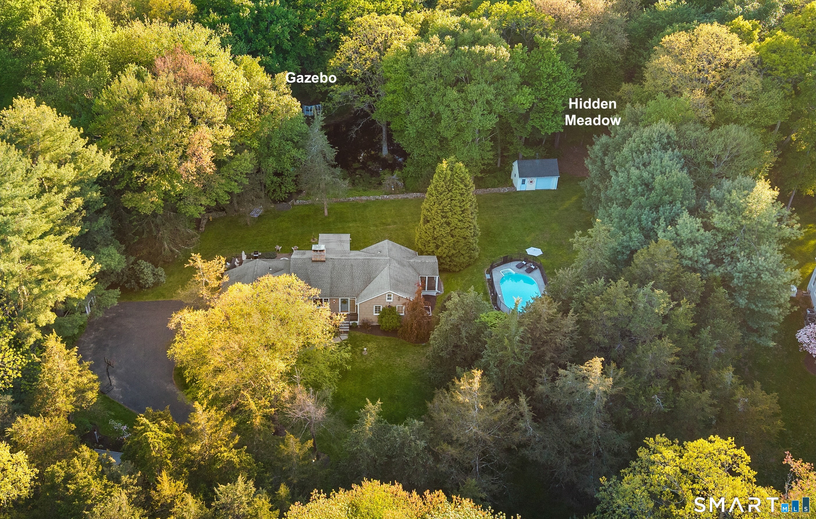 399 North Park Avenue Easton CT 06612