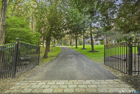 399 North Park Avenue Easton CT 06612